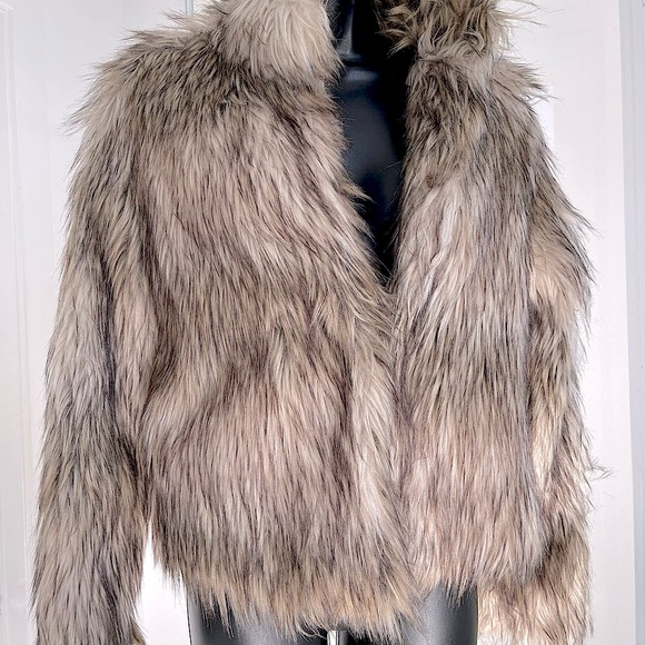 Natural Fur Coat - Picture 5 of 7